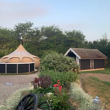 Tente de luxe Romantic Luxus Glamping 1 Idestrup