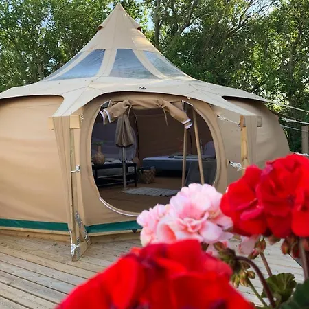 Romantic Luxus Glamping 1