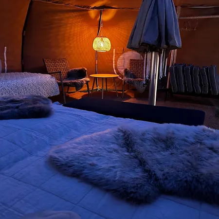 Luksusowy namiot Romantic Luxus Glamping 1 *