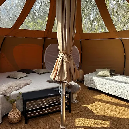 Romantic Luxus Glamping 1 Luksusowy namiot Idestrup