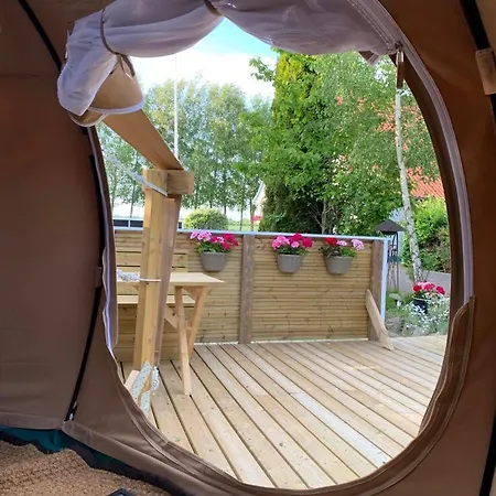 Tente de luxe Romantic Luxus Glamping 1